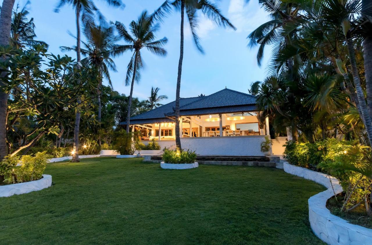 Kanna Seafront Estate Tulamben Exterior foto